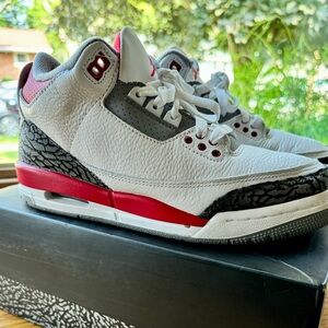 Jordan Retro 3s